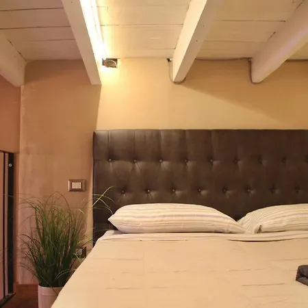 Incanto Apartment *