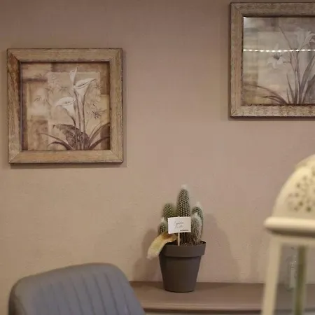 Incanto Apartment *